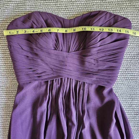 David's Bridal Long Strapless Plum Chiffon Dress Style F15555 Size 8 - Picture 13 of 14
